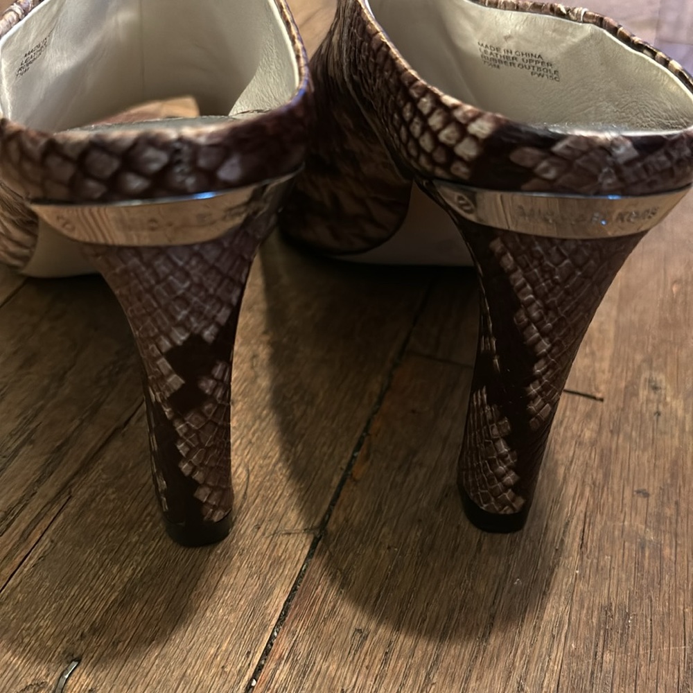NEW Michael Michael Kors Shaw Mule 7.5 - Picture 6 of 9